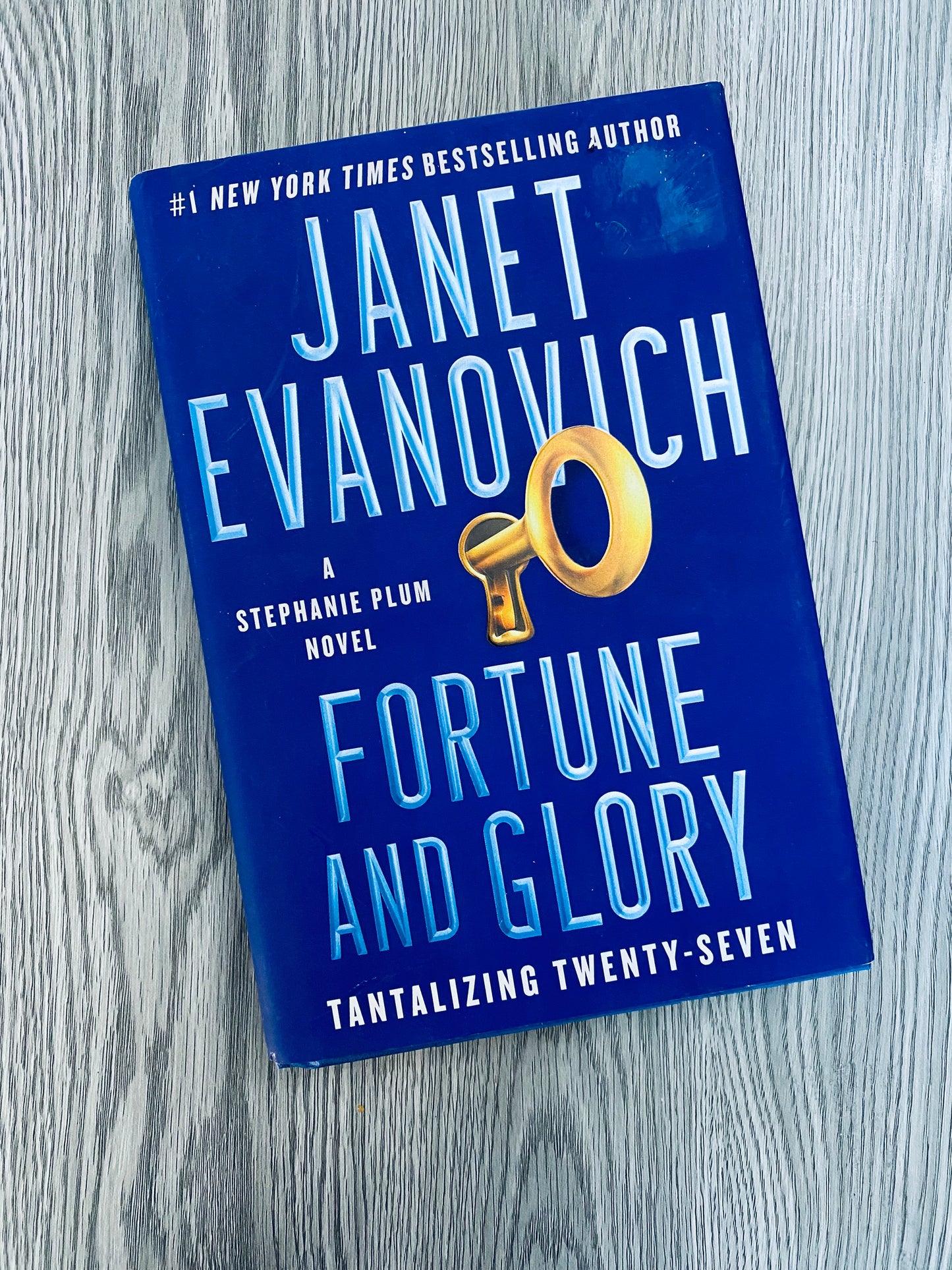 Fortune and Glory (Stephanie Plum #27) by Janet Evanovich