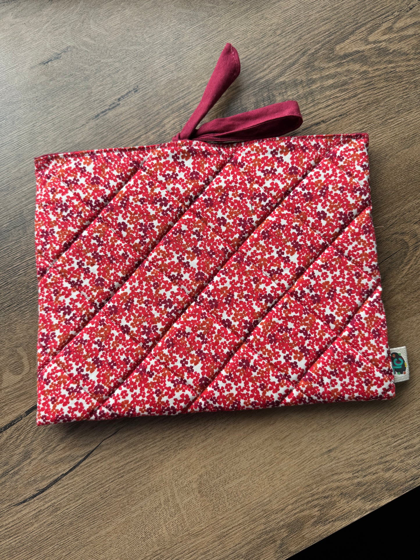 Bowed Book Sleeves-Totally Crafty