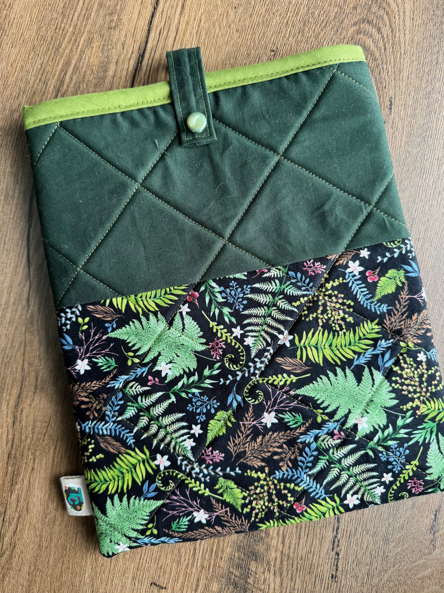 Book Sleeves-Totally Crafty