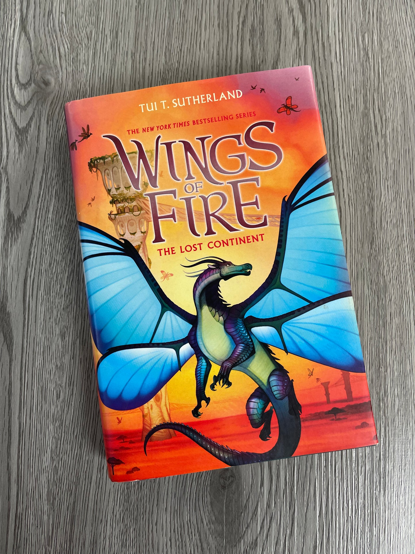 Wings of Fire by Tui T. Sutherland