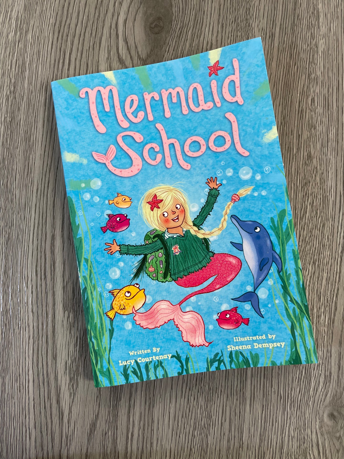 Mermaid School ( Mermaid School #1) by Lucy Courtenay