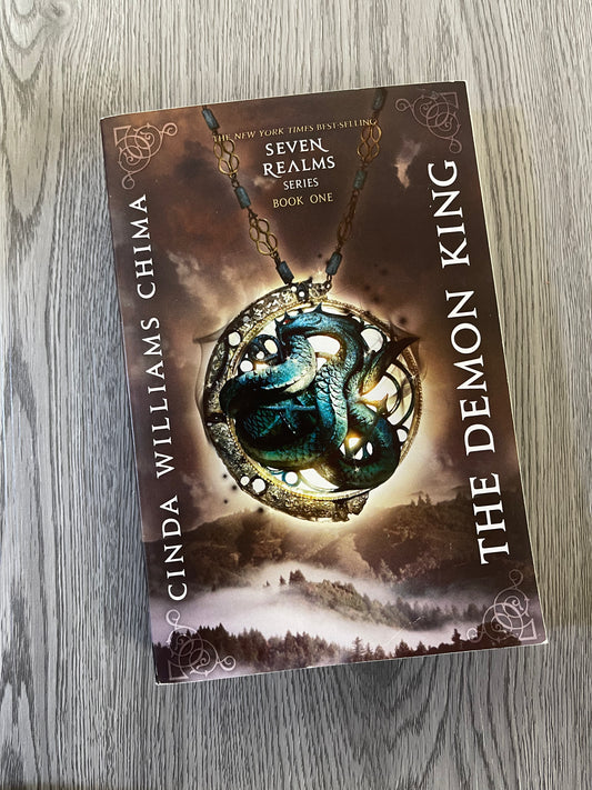 The Demon King (Seven Realms #1 )by  Cinda Williams Chima-Used