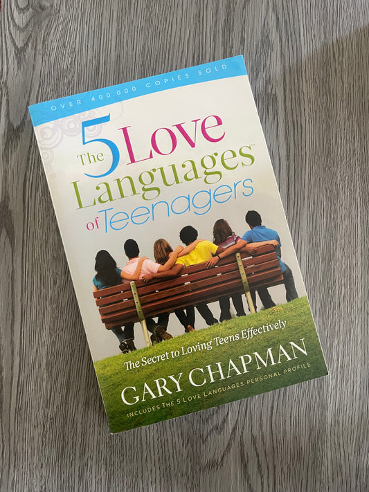 The 5 Love Languages of Teenagers: The Secret to Loving Teens Effectively by Gary Chapman-Used
