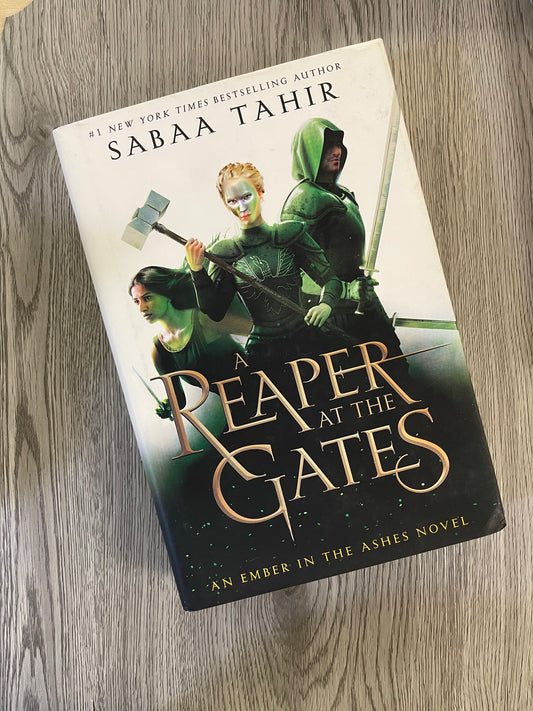 A Reaper at the Gates (An Ember in the Ashes #3) by Sabaa Tahir-Hardcover Used
