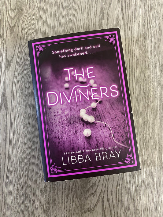 The Diviners (The Diviners #1)  by Libba Bray