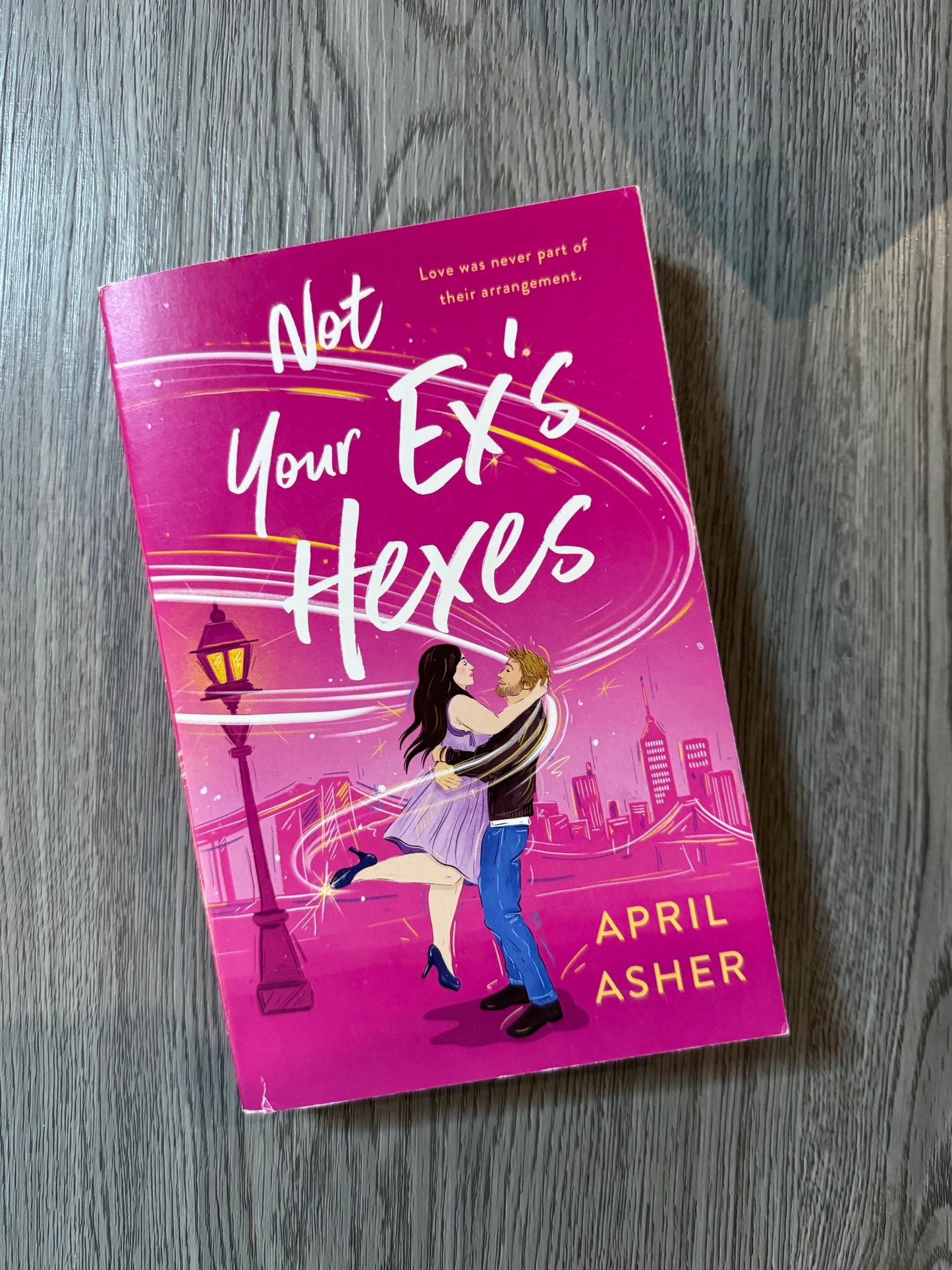 Not Your Ex's Hexes (Supernatural Singles #2)by April Asher-Used
