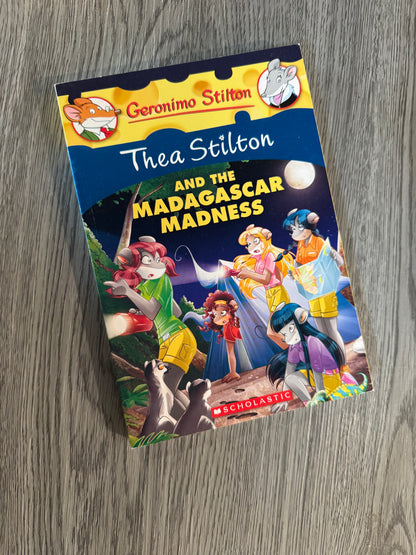 Thea Stilton Series by Thea Stilton-Used