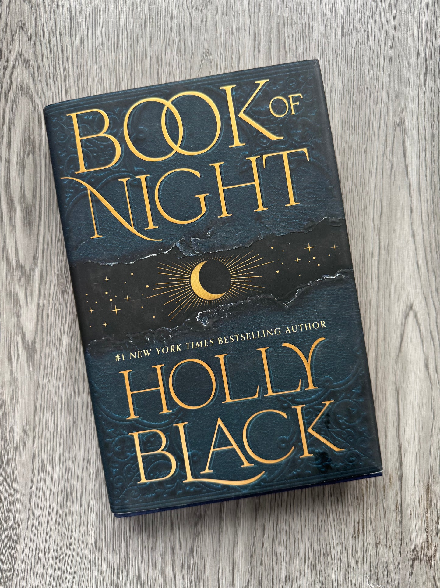 Book of Night ( Book of Night #1) by Holly Black-Hardcover Used
