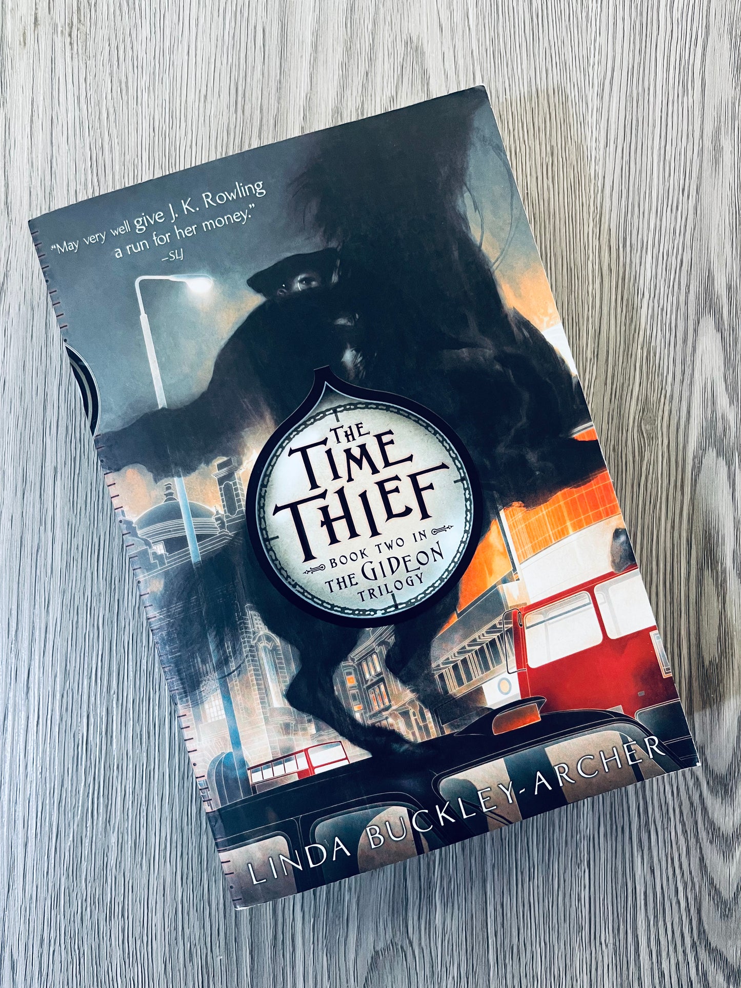 The Time Thief (The Gideon Trilogy #2) by Linda Buckley-Archer