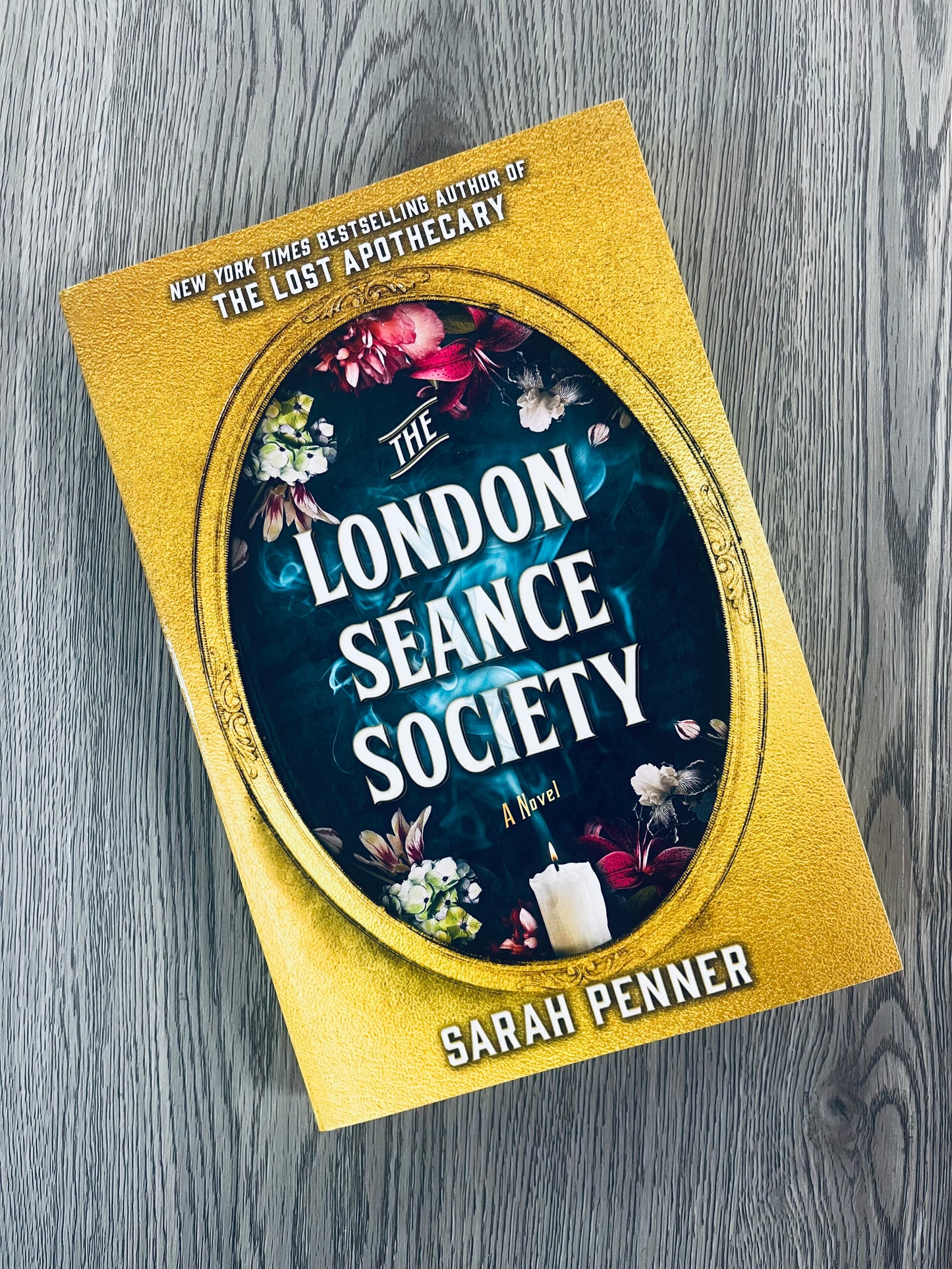 The London Seance Society by Sarah Penner-Used