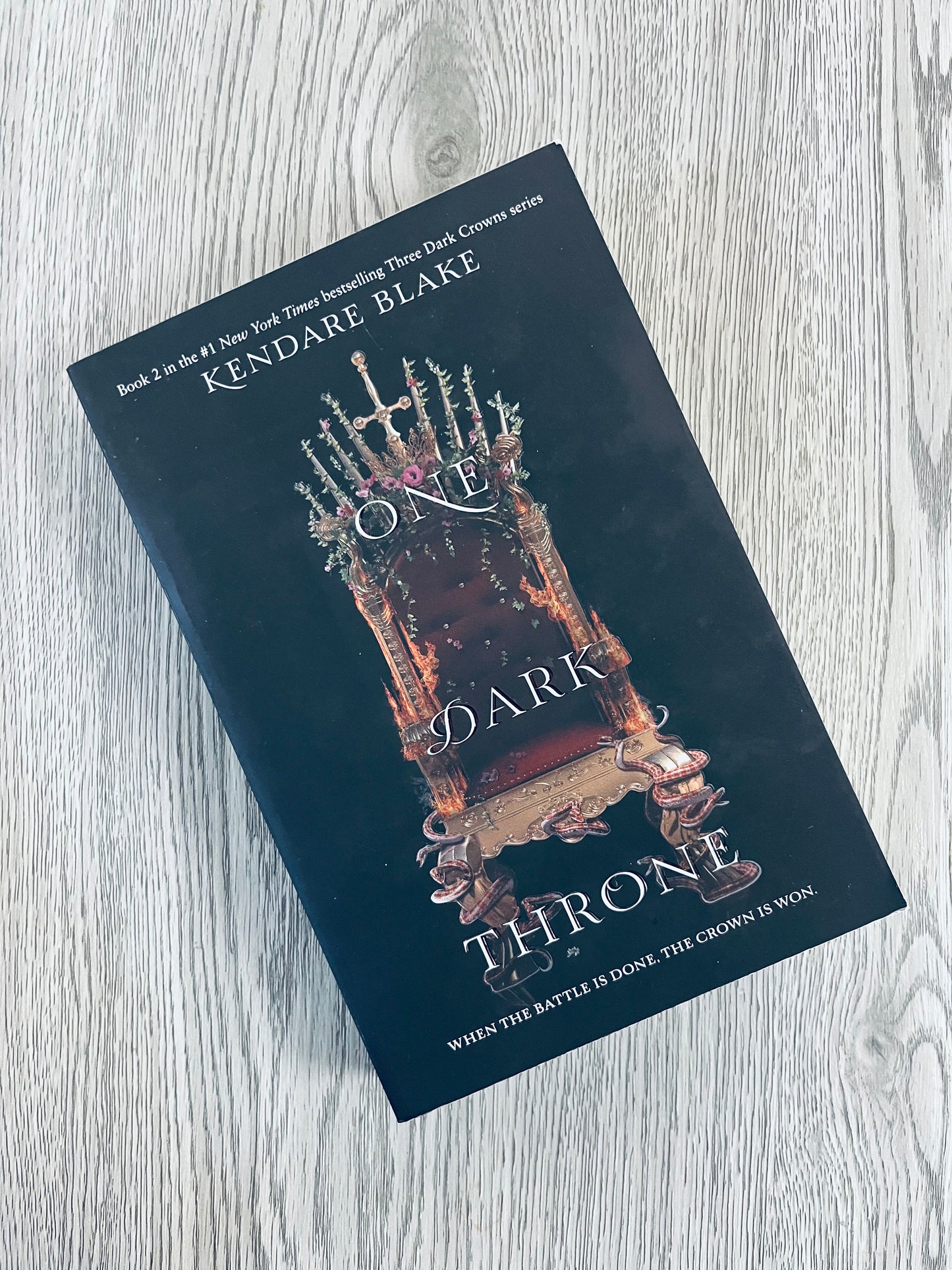 One Dark Throne (Three Dark Crowns #2) by Kendare Blake