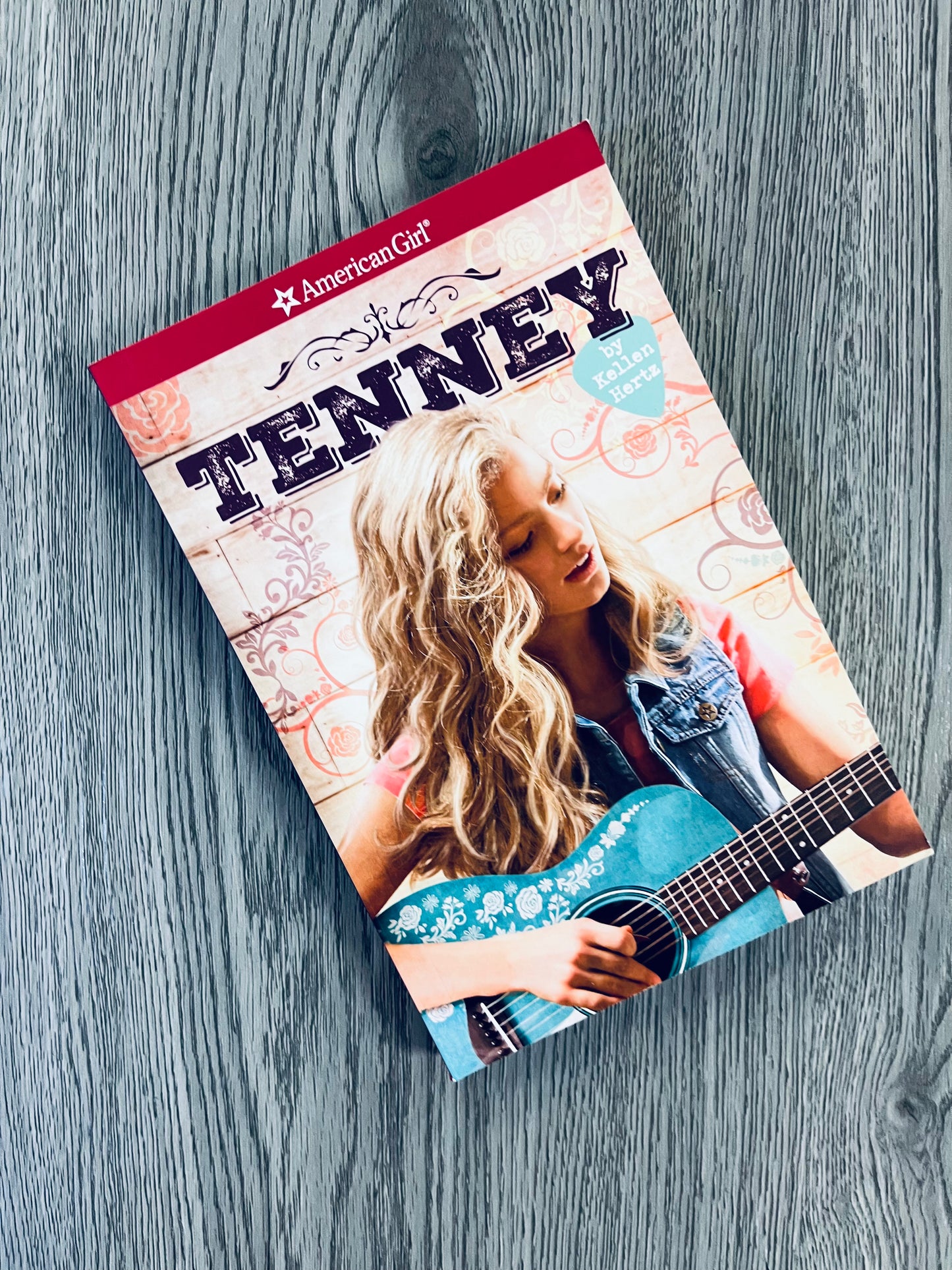 Tenney (American Girl Teeney #1) by Kellen Hertz - Used