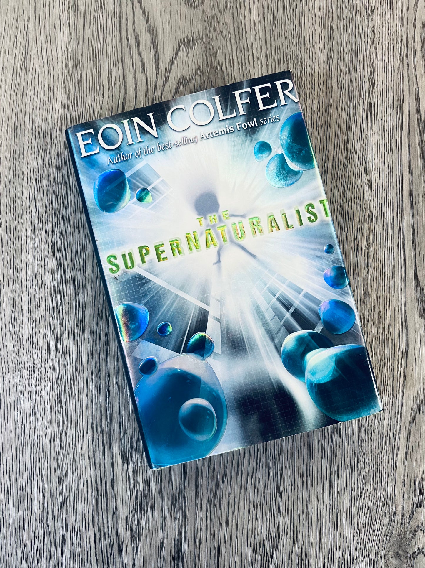 The Supernaturalist by Eoin Colfer - Hardcover