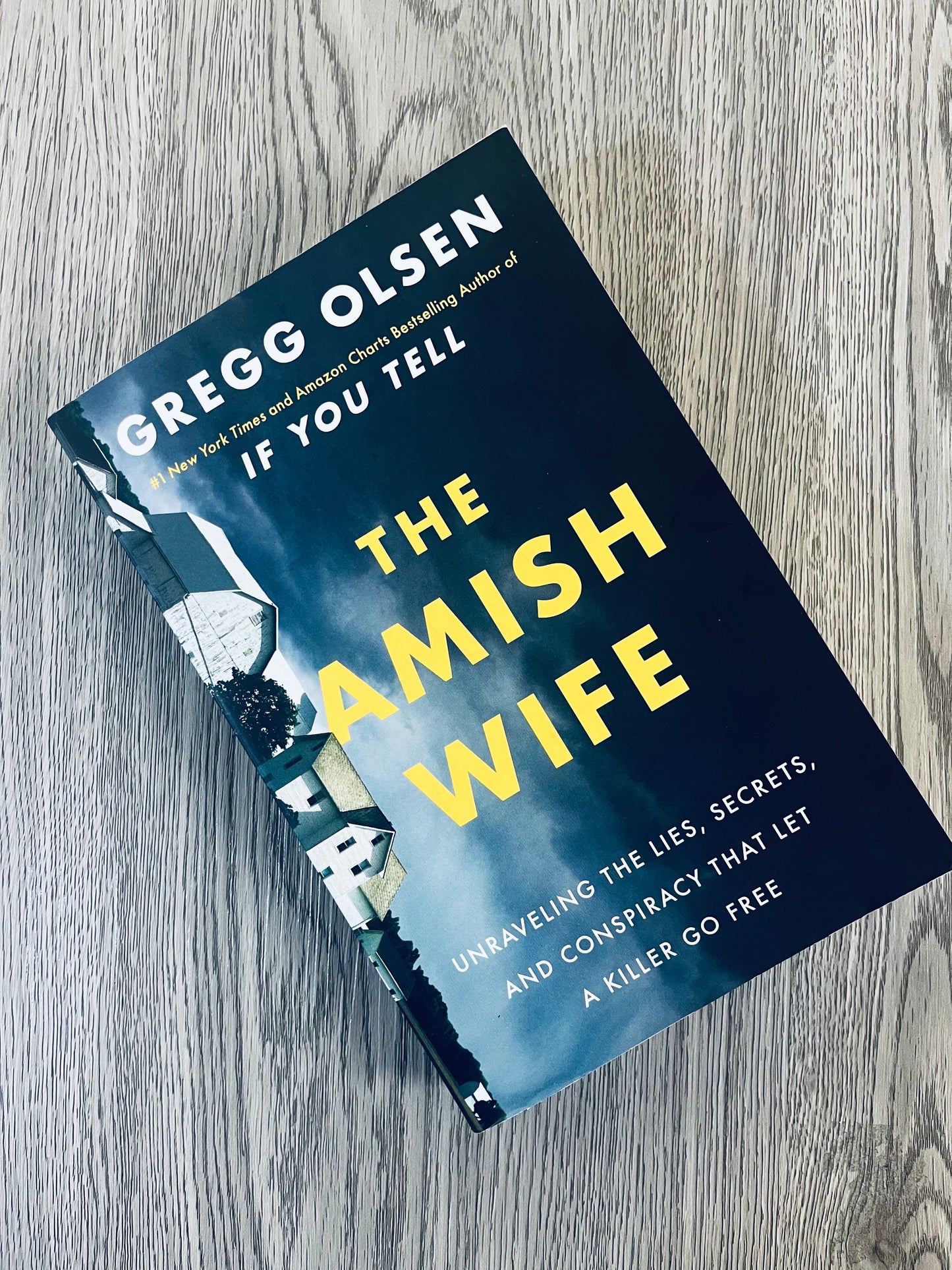 The Amish Wife by Gregg Olsen