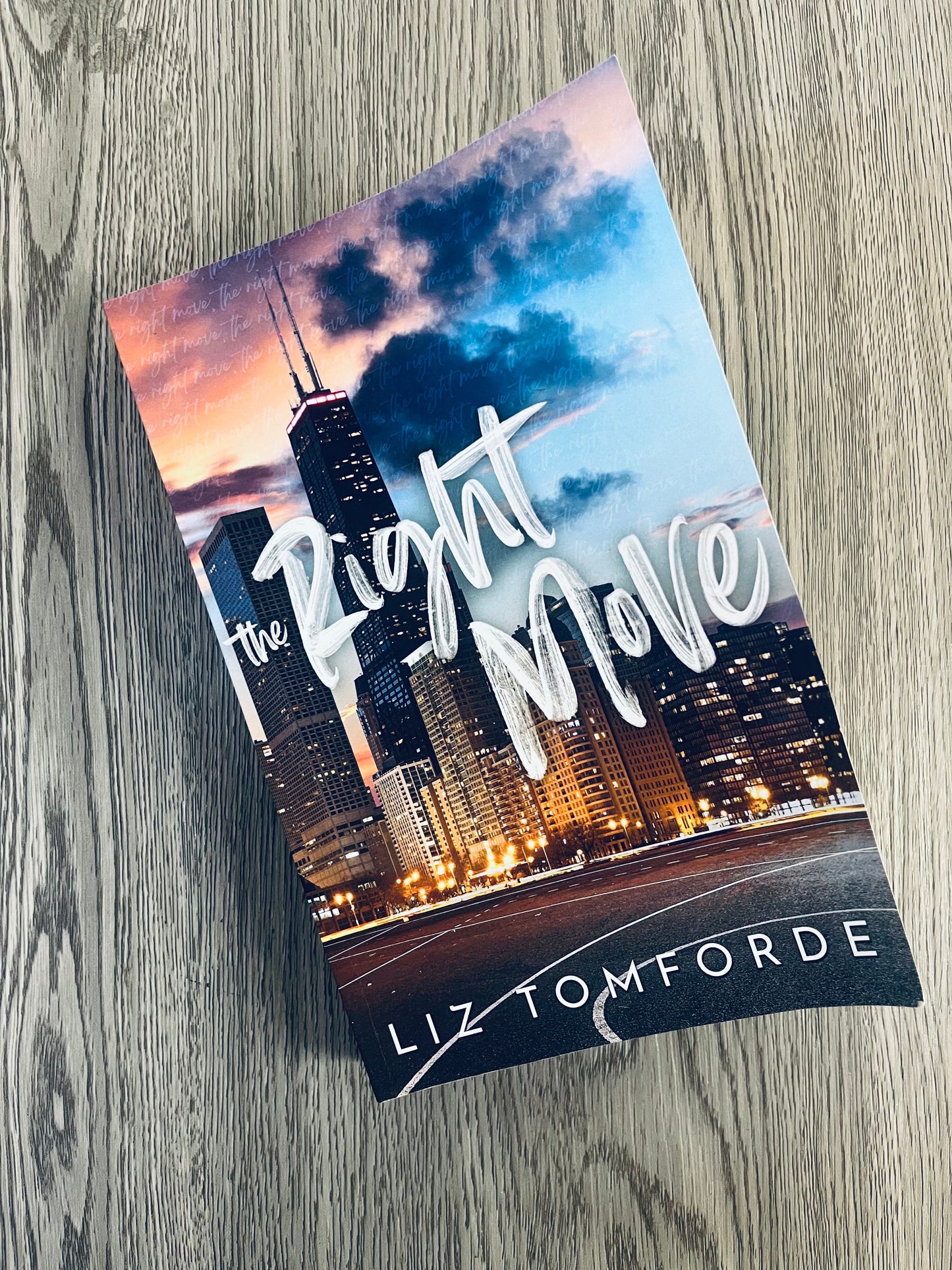 The Right Move (The Windy City Series #2) by Liz Tomforde - NEW