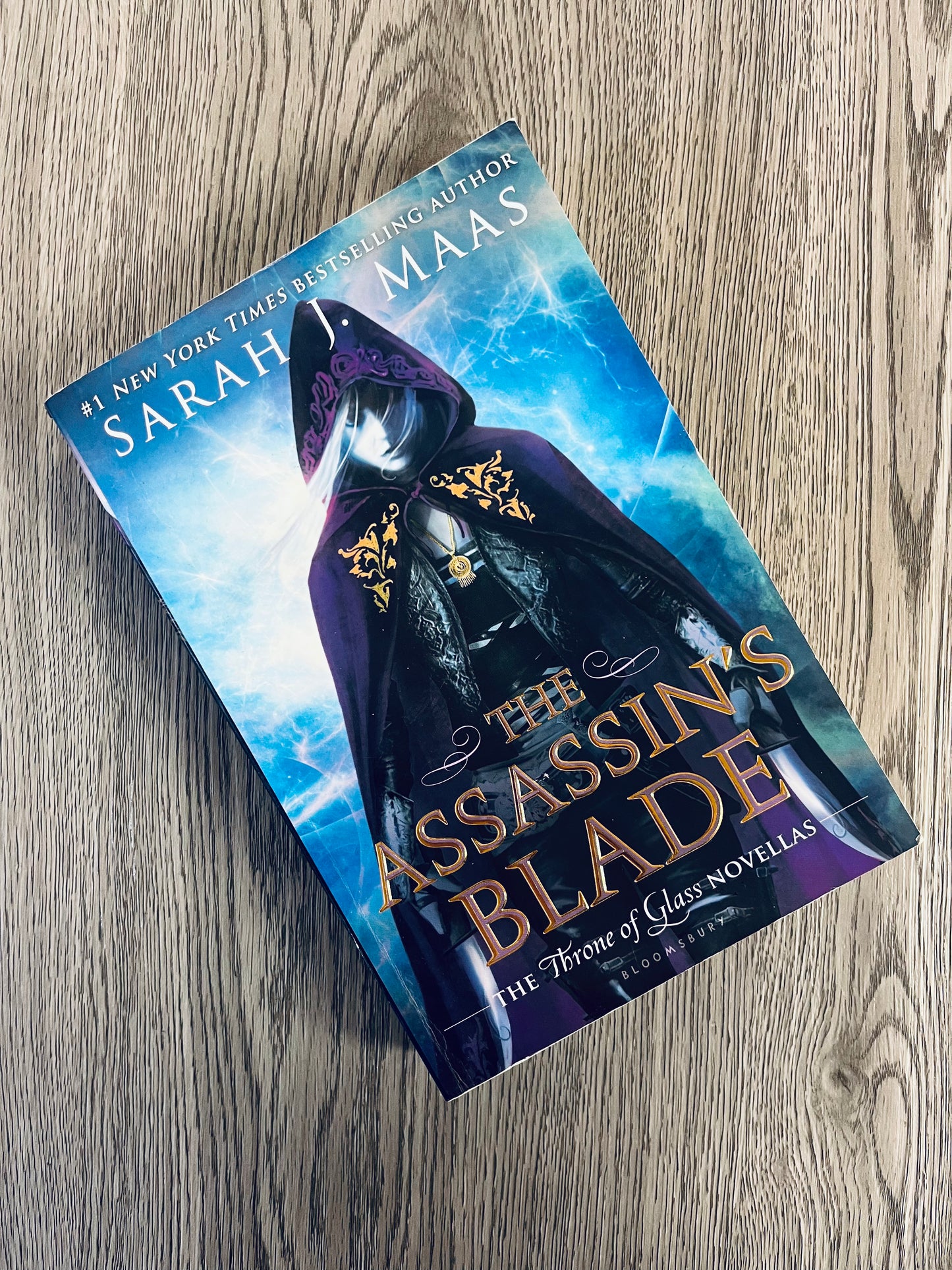 The Assassin's Blade (Throne of Glass #0.1-0.5) by Sarah J. Maas-NEW