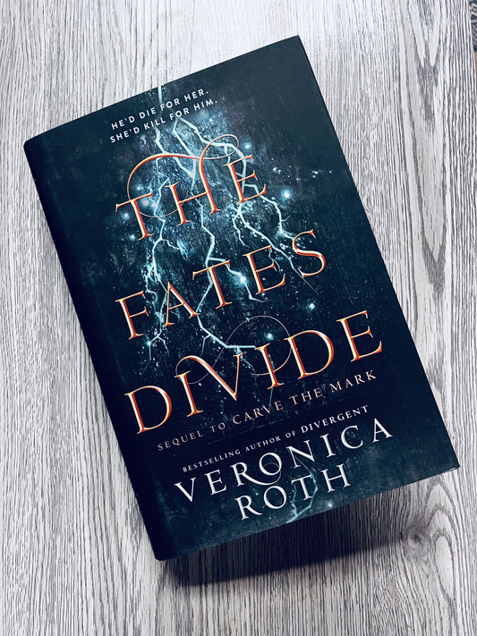 The Fates Divide (Carve the Mark #2) by Veronica Roth - Hardcover Used
