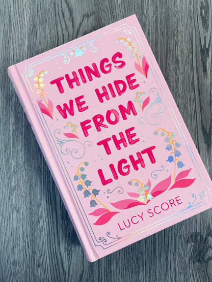 Things We Hide From The Light( Knockemout #2) by Lucy Score