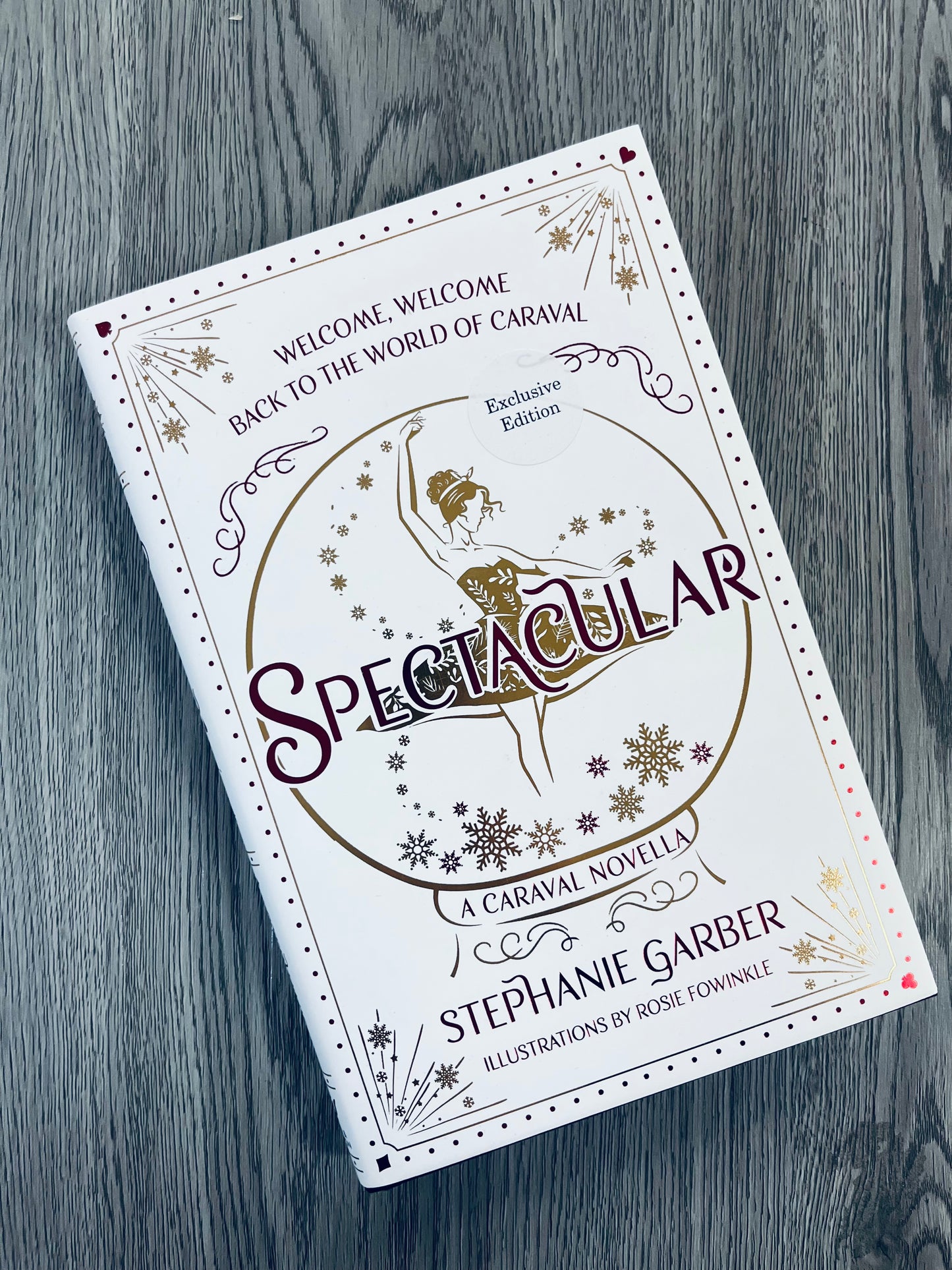 Spectacular (Caraval #3.5) by Stephanie Garber-Hardcover