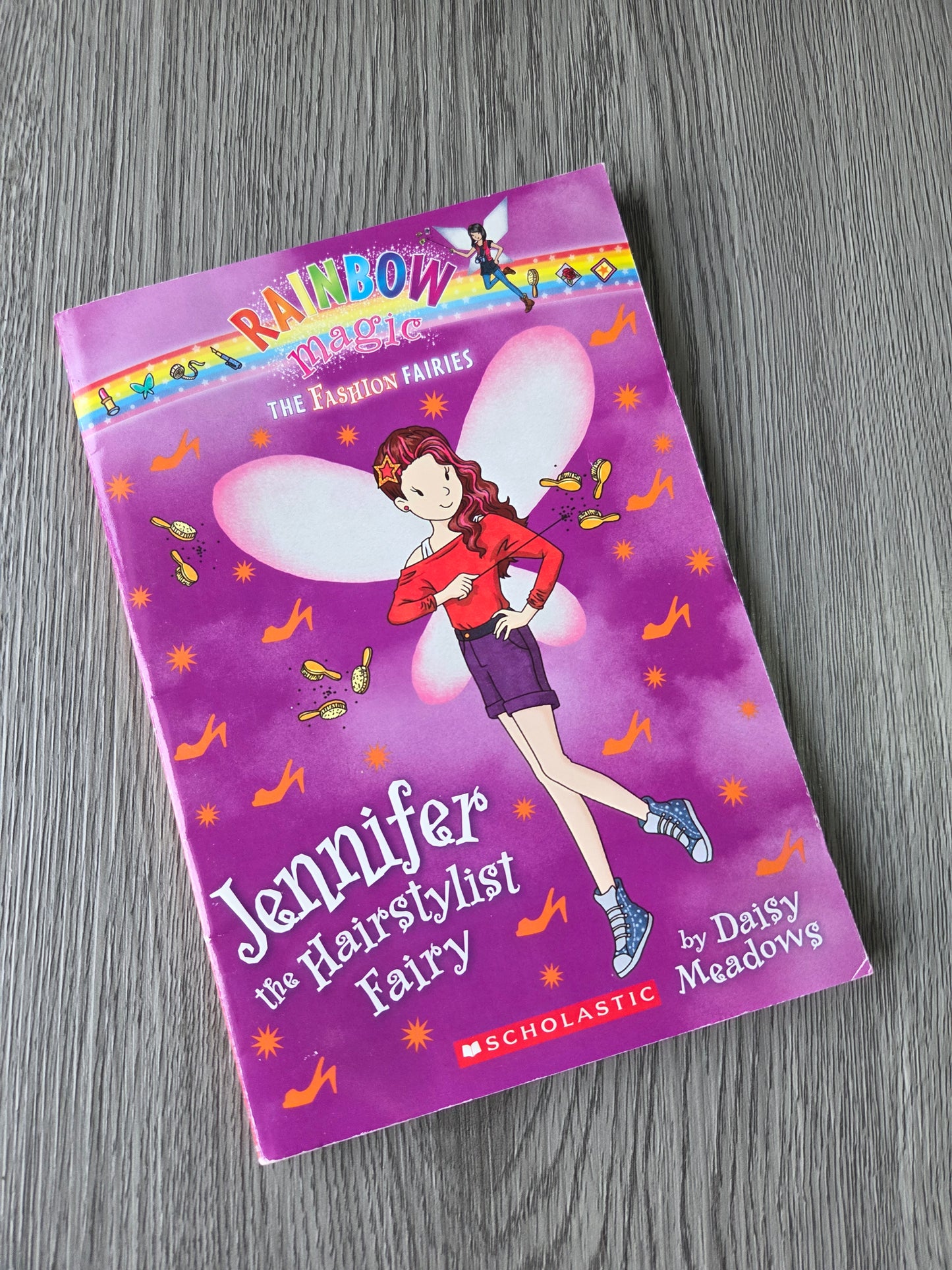 Rainbow Magic, The Fashion Fairies by Daisy Meadows-Used