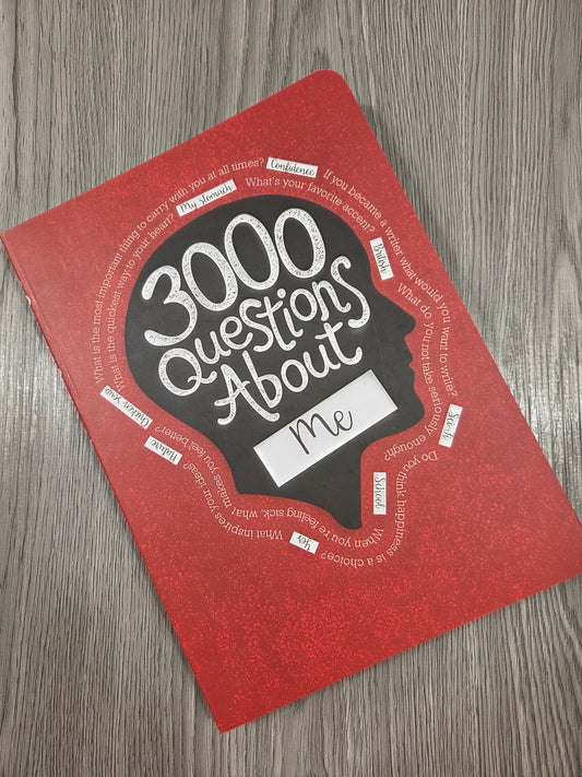 3000 Questions About Me by Piccadilly - Used