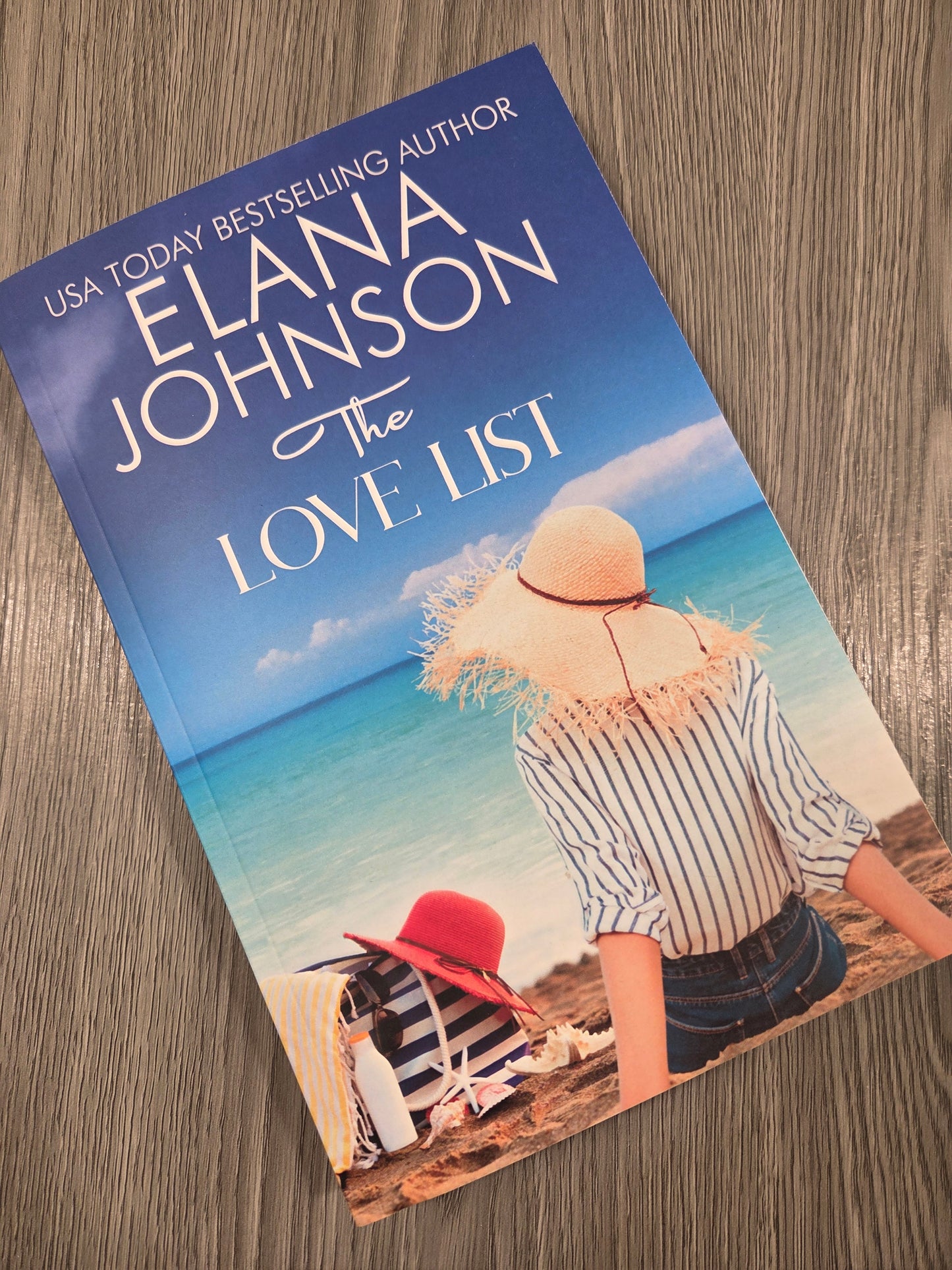 The Love List by Elana Johnson - Used