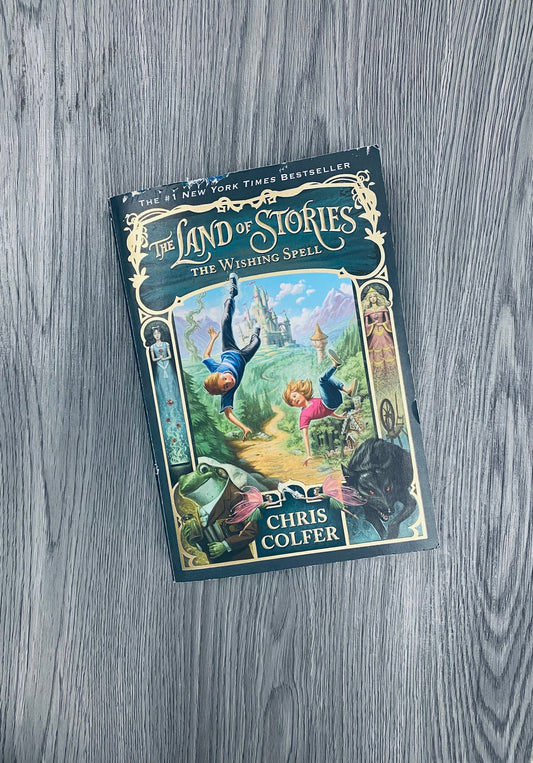 The Land Of Stories by Chris Colfer-Used
