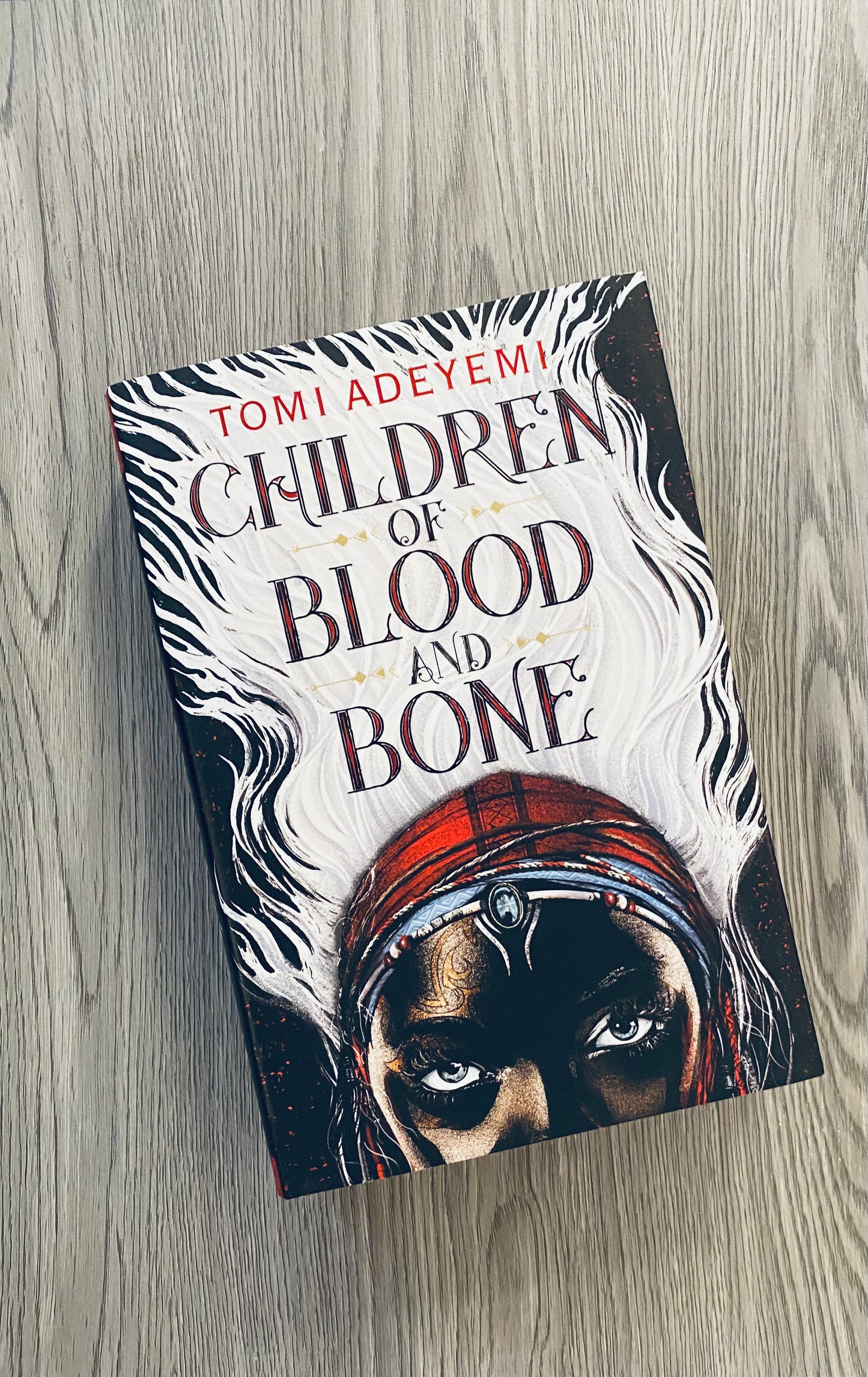 Children of Blood and Bone (Legacy of Orïsha #1) by Tomi Adeyemi - Hardcover