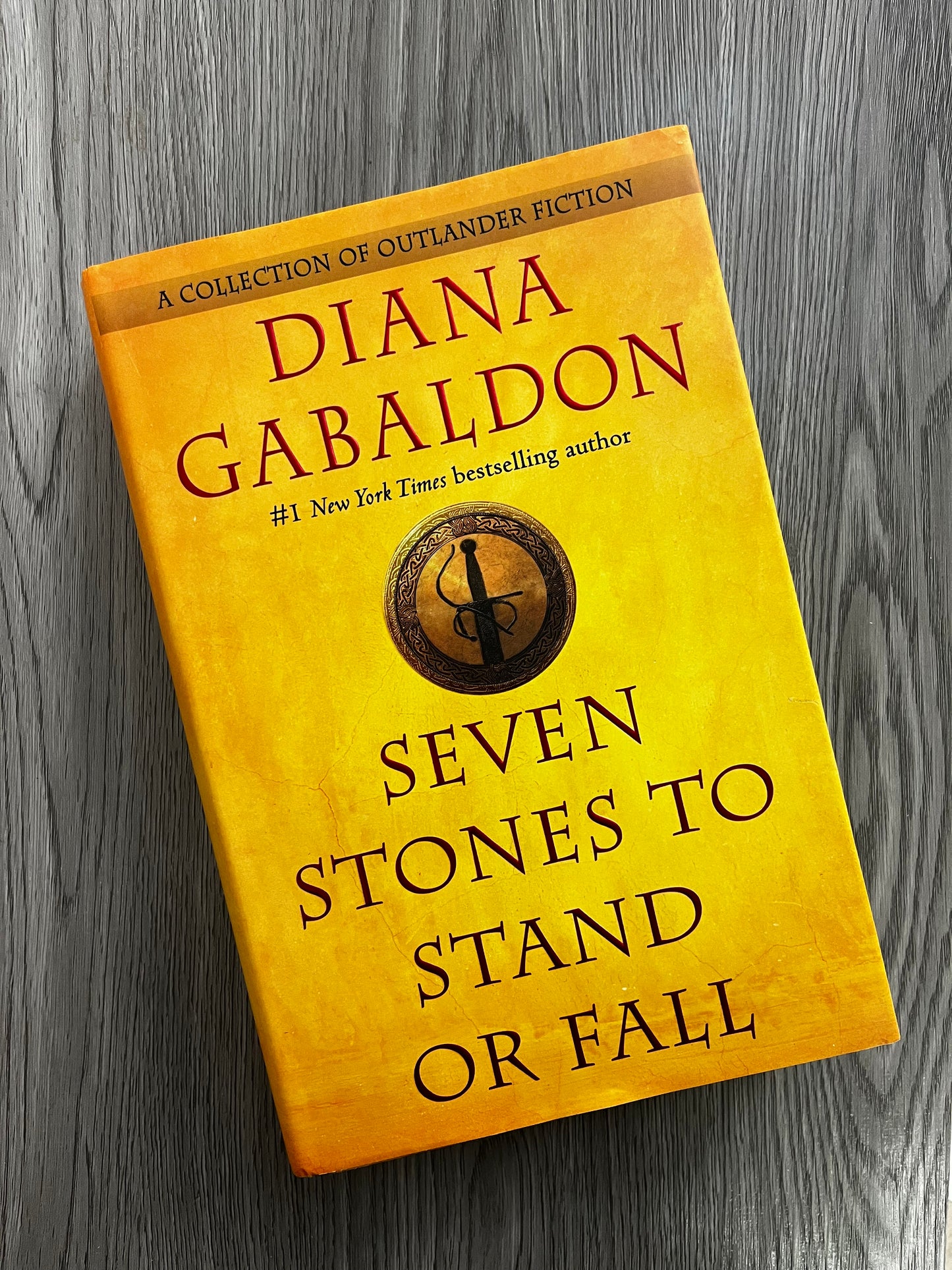 Seven Stones to Stand or Fall (Outlander #0.5, 7.5 & 8.5) by Diana Gabaldon