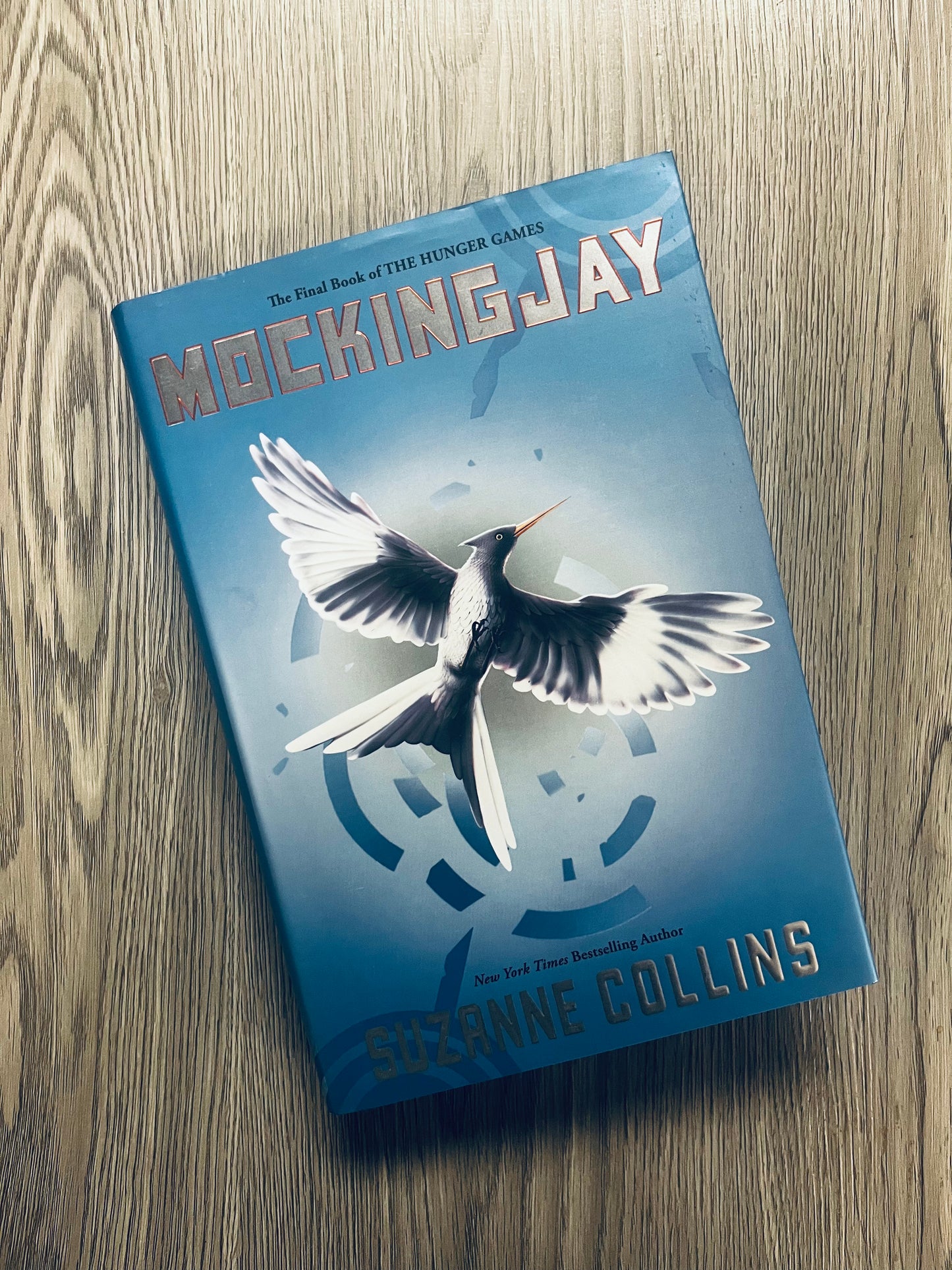 Mockingjay (The Hunger Games #3) by Suzanne Collins