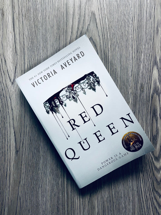 Red Queen (Red Queen #1) by Victoria Aveyard