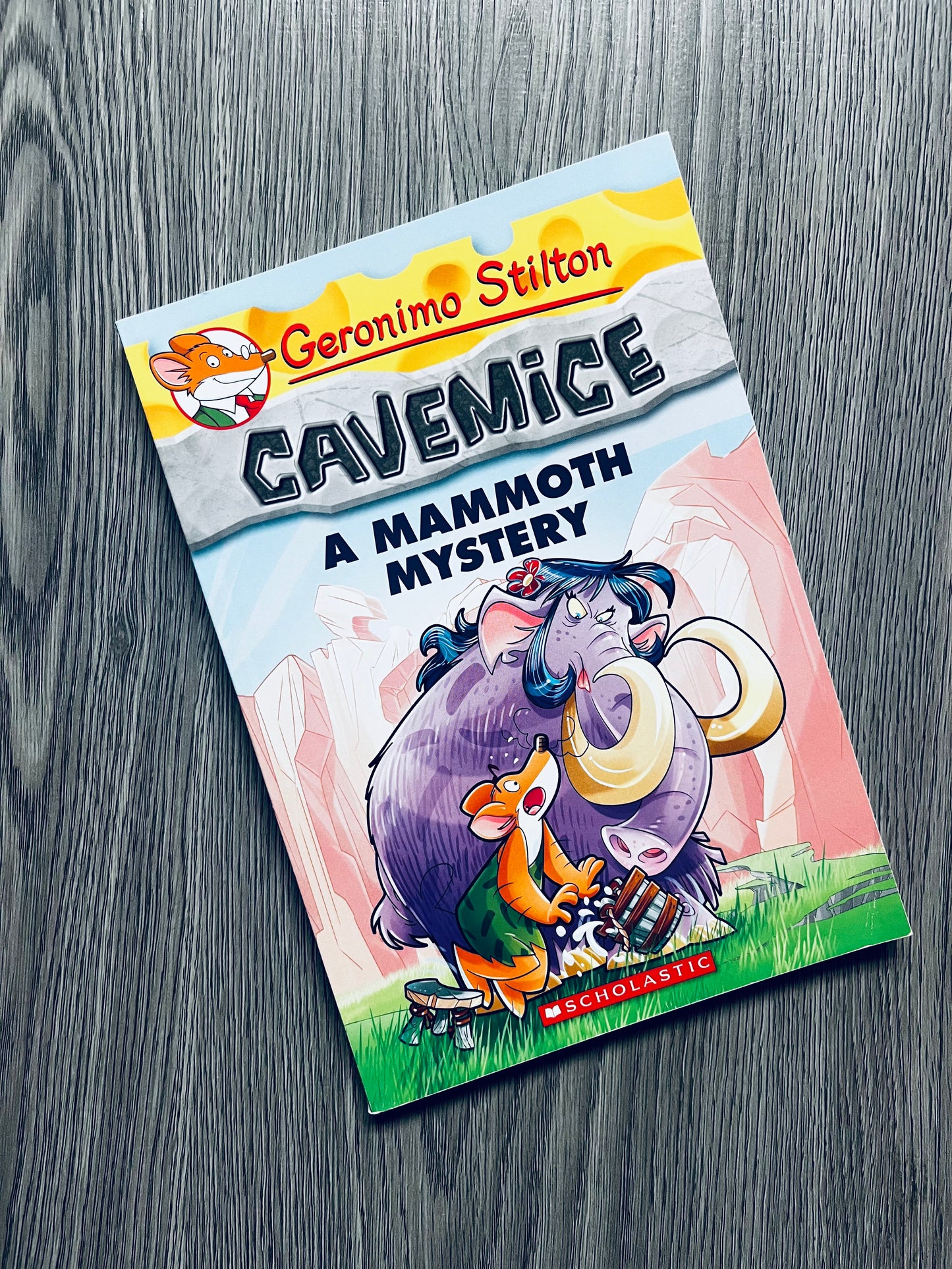 Geronimo Stilton - Cavemice by Geronimo Stilton