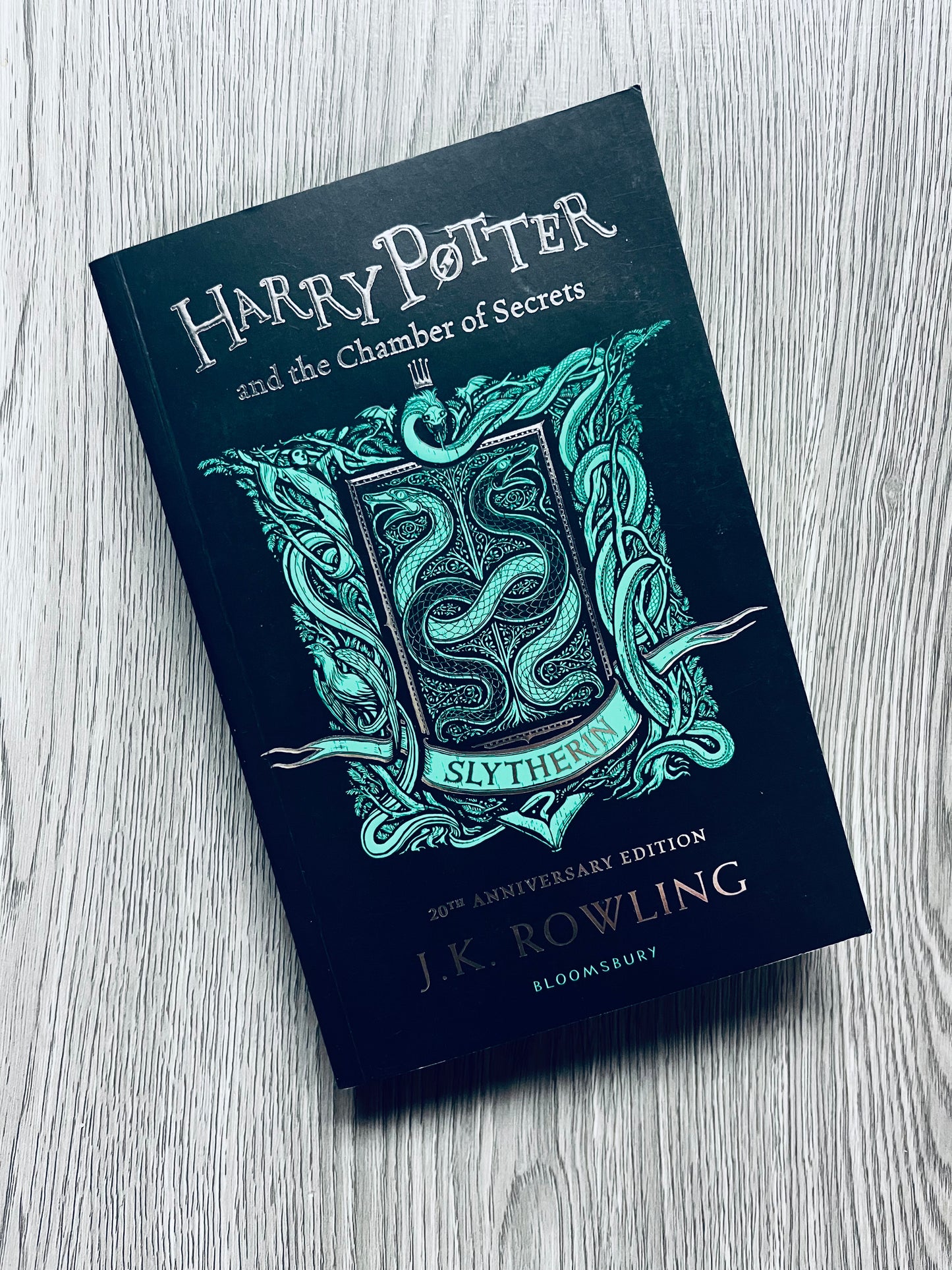 Harry Potter and the Chamber of Secrets( Harry Potter #2) by J.K Rowling