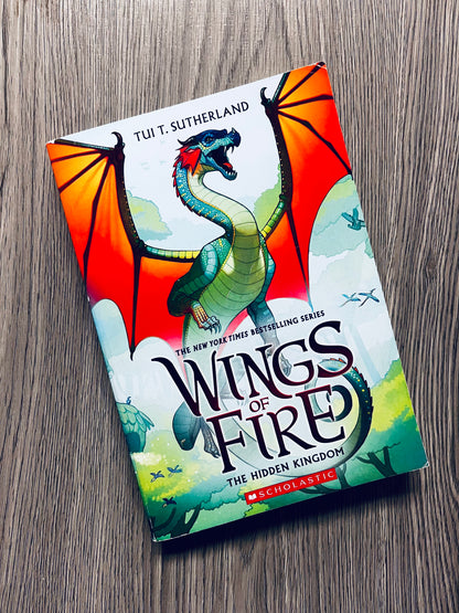 Wings of Fire by Tui T. Sutherland-Used