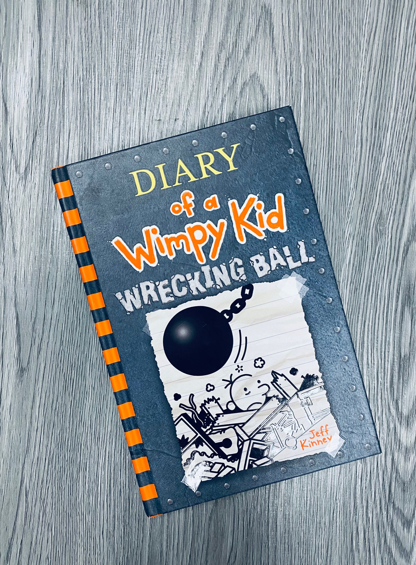 Diary of a Wimpy Kid by Jeff Kinney